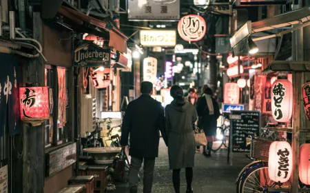 Why Christmas In Japan Is Celebrated Like Valentine's Day For Couples