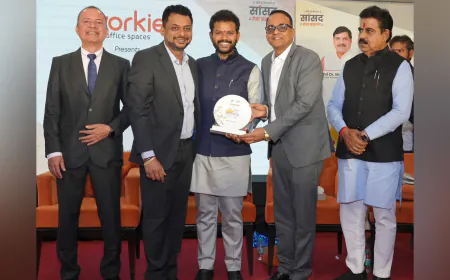 Small-Town Founders Ritesh and Vikram Shine at Startup Awards