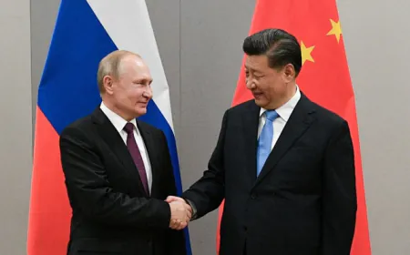 In Xi Jinping's New Year Message To Putin, A Vow To Promote 'World Peace'