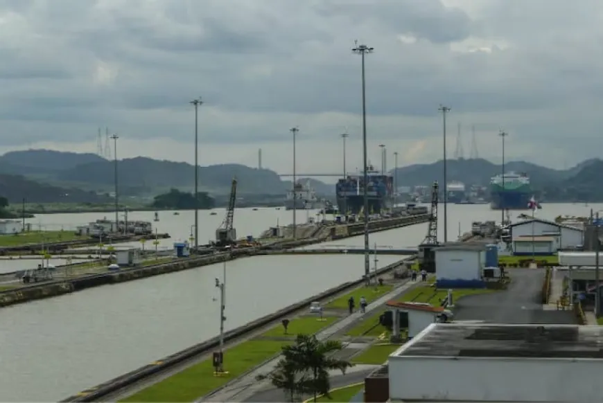 Panama Leaders Reject Donald Trump's Threat Of Canal Takeover