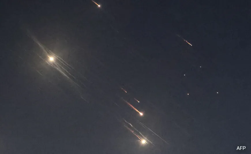 Yemen's Houthi Rebels Hit Israel's Tel Aviv With Ballistic Missile, Drones