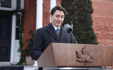 Race Begins To Replace Canada's Justin Trudeau