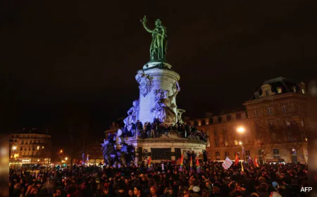 Le Pen Divides France In Death After 'Shameful' Celebrations