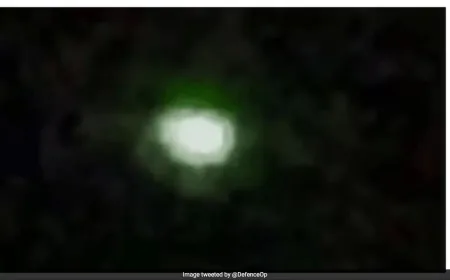 UFO Sighting? Florida Flight Crew Spots Glowing Object Over The Bahamas