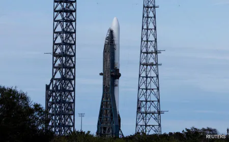 Jeff Bezos' Blue Origin Calls Off Debut New Glenn Launch Over Rocket Issue