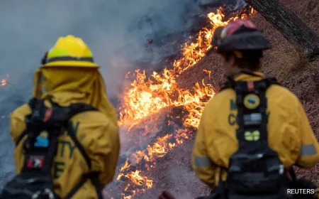 Los Angeles Firefighters On Alert For Return Of Extreme Winds Amid Wildfire