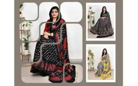 How to Spot Genuine Ajrakh Saree Online and Avoid Fake Machine Prints