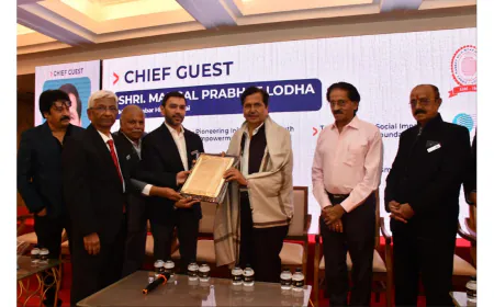 Dhirubhai Ambani Honoured Posthumously With ‘Lifetime Achievment Award’