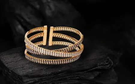 Giftex’s ‘Precious Collectibles’ Auction Showcases the Finest of Jewellery, Silver & Timepieces