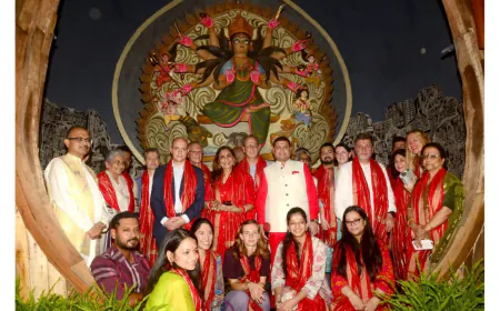 Foreign diplomats connect with the soul of North Kolkata at Chaltabagan Durga Puja