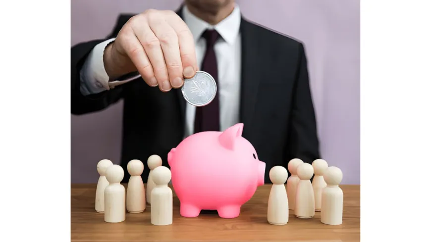 Best Saving Schemes for Salaried Professionals in 2025