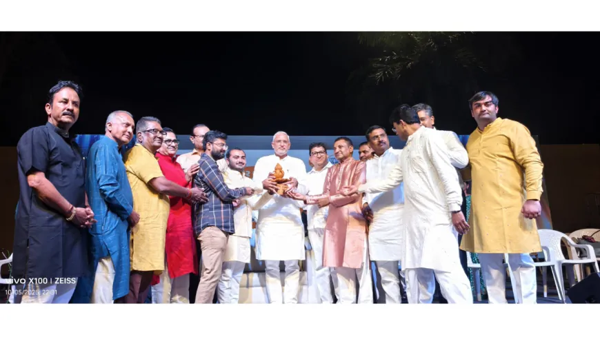 A Grand Garba Festival Organized by Samast Gujarat Prajapati Yuvak Mandal