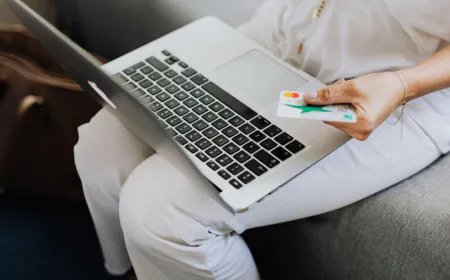 Travel Insurance Online India: Your Complete Guide to Choosing the Right International Plan for Schengen & USA Trips