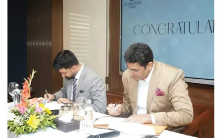 Dnyaan Prasad Global University (DPGU) School for Hospitality and Tourism by Dr. D.Y. Patil Unitech Society Signs MoU with DoubleTree by Hilton