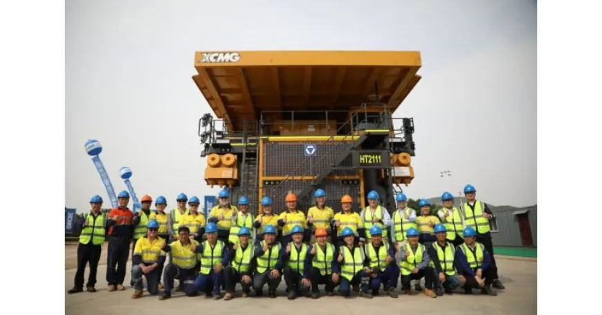 XCMG Flagship Mining Trucks Depart for World-Class Simandou Project, Delivering Key Chinese Technology to Global Mining Development