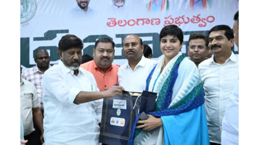 Innovation at its Best: ‘Change Maker’ IAS Hari Chandana Honoured for WhatsApp Grievance Redressal System