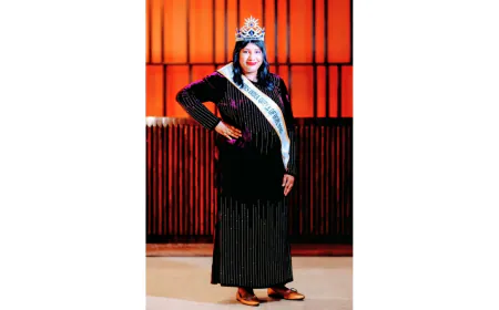 Eswari won the title of Mrs india Queen of Hope 2026