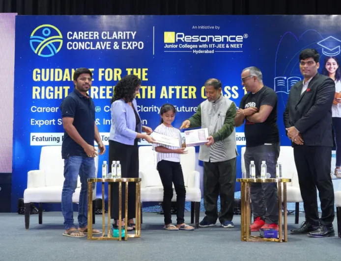 Resonance Hyderabad Awards Tablets to Top 100 Mega ResoFAST 2026 Achievers